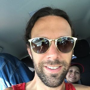 Meet your Posher, Mark